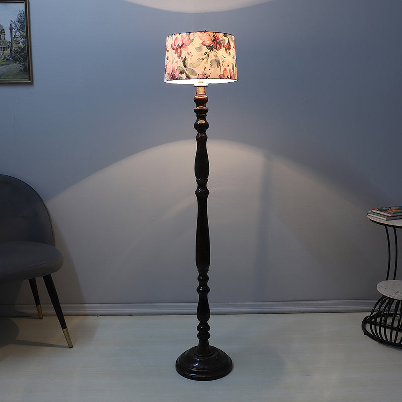 Lumikko Totem Printed Mango Wood Floor Lamp - Black