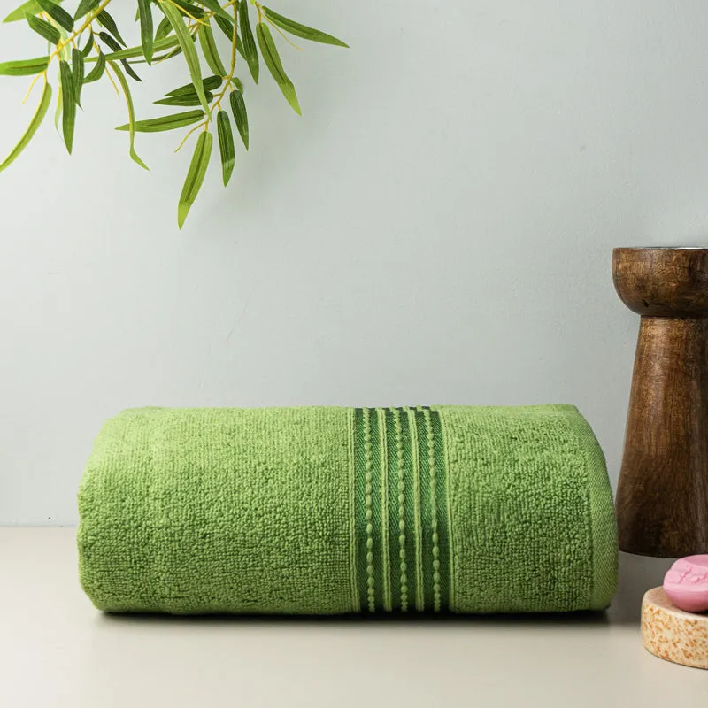 Micro Cotton LuxeDry Soothe Bath Towel - Green media 3