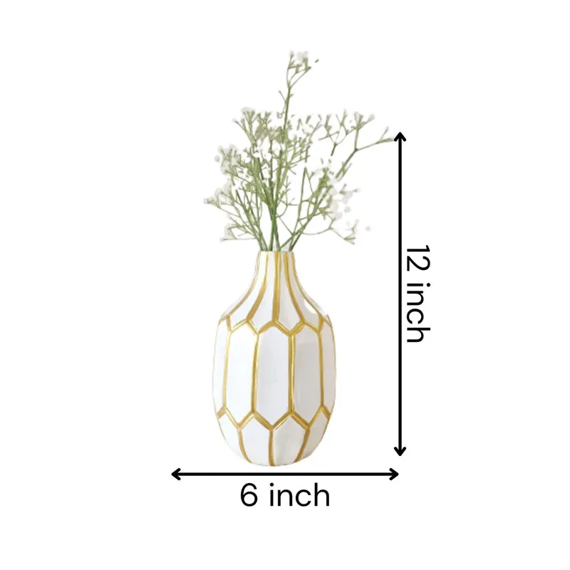 Sarah Etch Vase media 3