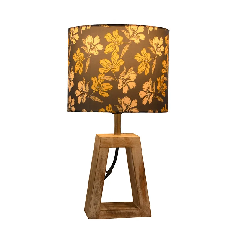 Dried Flower Fabric Table Lamp - Multicolor media 3