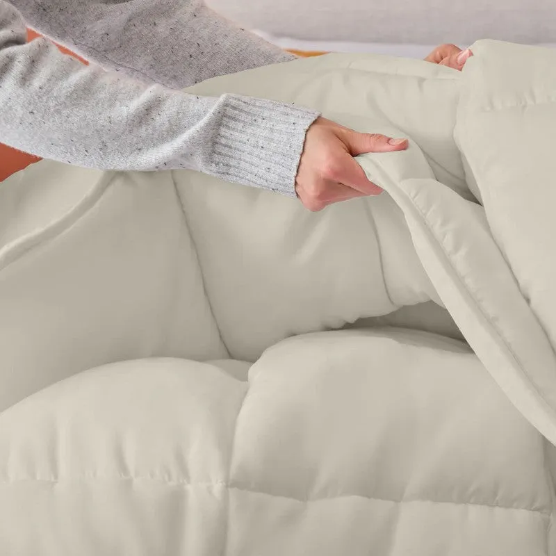 Selora Solid Comforter (Off-White) 150 GSM media 4