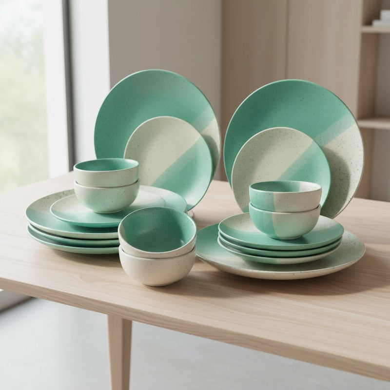 Eighteen Piece Set