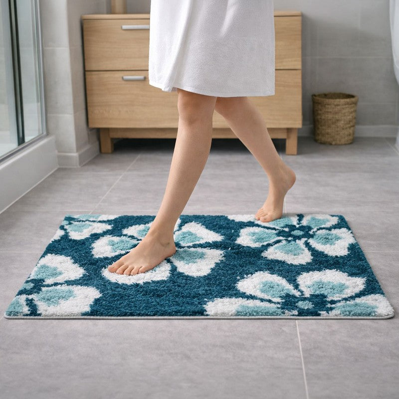 Stepo Anti Skid Micro Fiber Bath Mat - Green,White - 40 x 60 cms