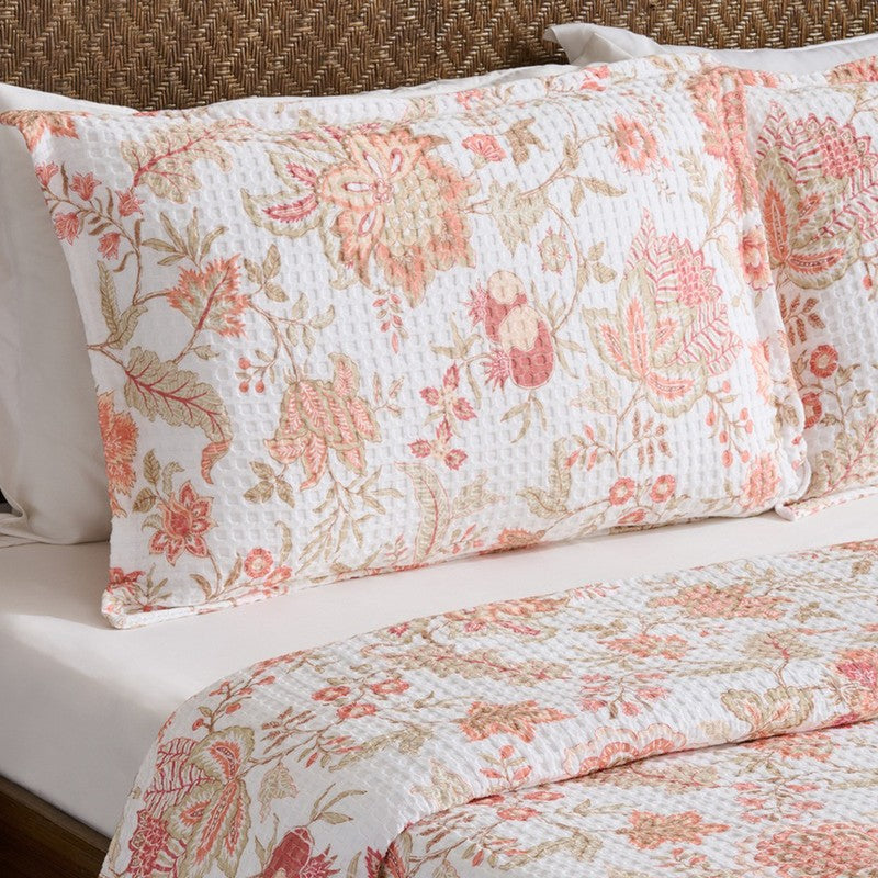 Petal Grace Cotton Comforter (Peach) (230 Gsm) - Three Piece Set media 3