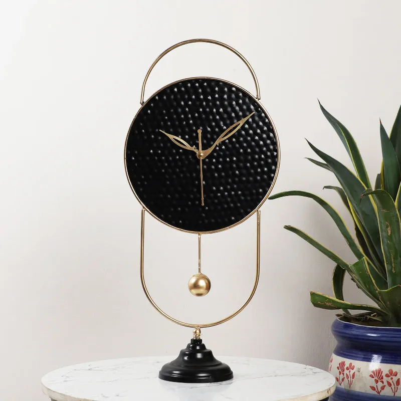Rectoval Gama Table Clock media 1