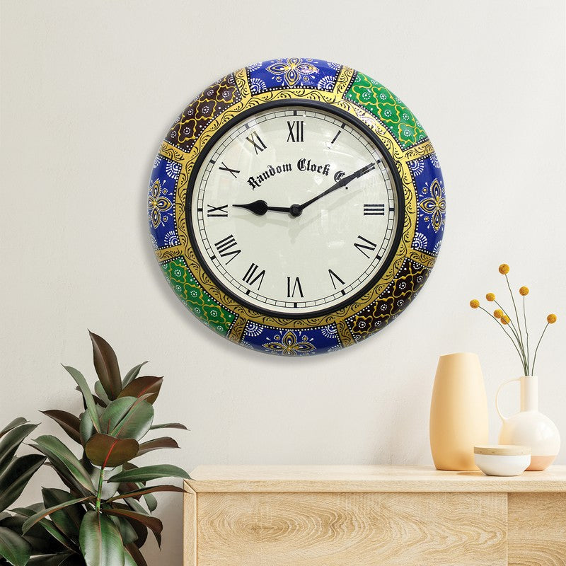 Calyra Brass Analog Wall Clock