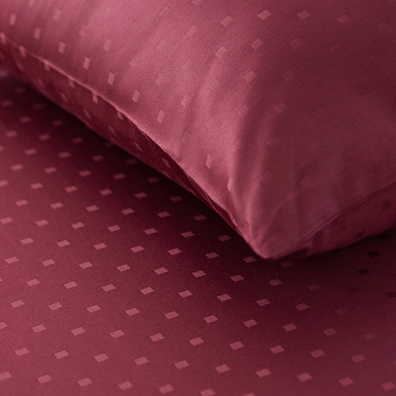 Calida Cotton Duvet Cover - Maroon media 7