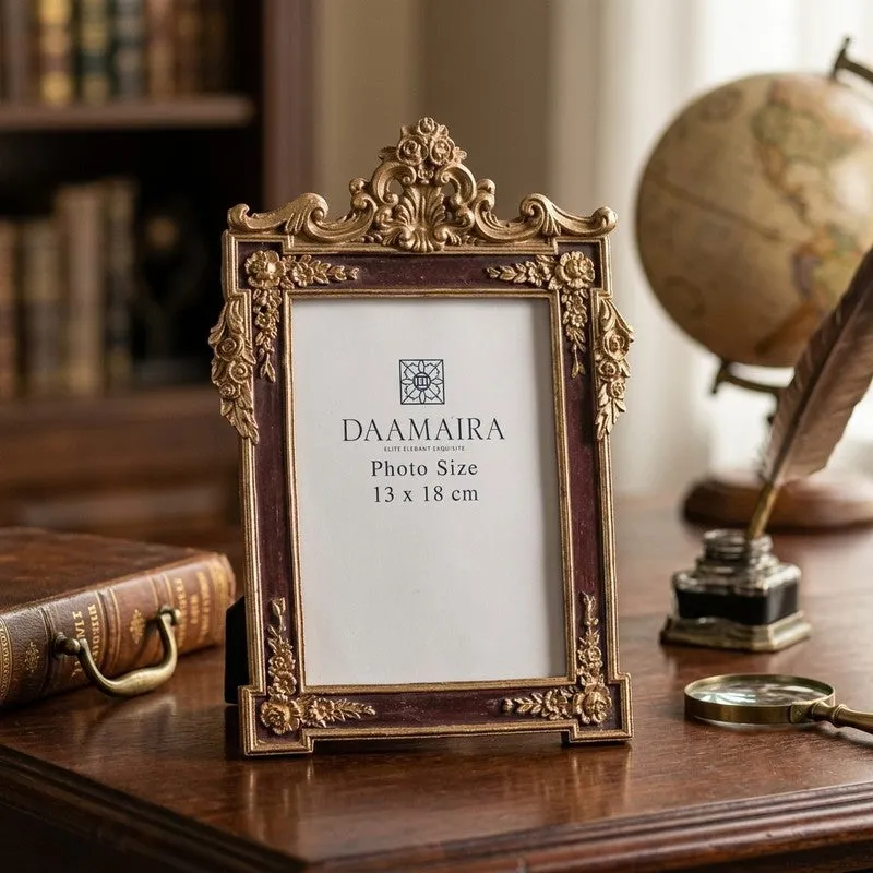 Vintage Crest Photo Frame media 1