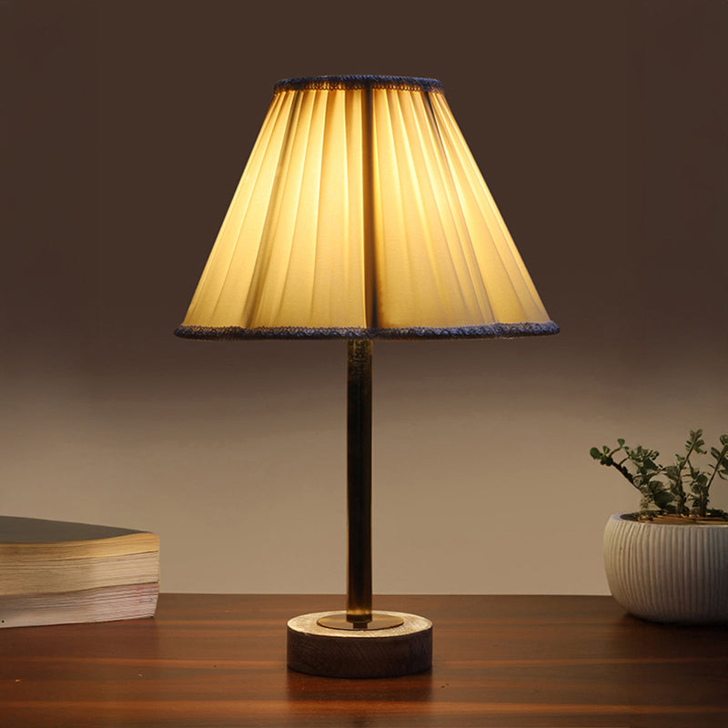 Pleatra Rodin Wooden Table Lamp - White,Gold