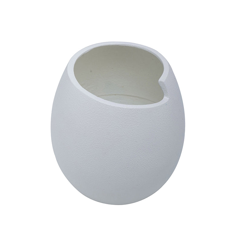 Itaro Ivory Metal Vase media 3