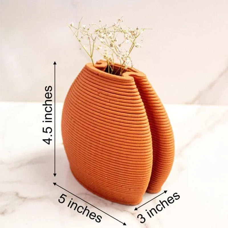 Double Oval Vase media 5