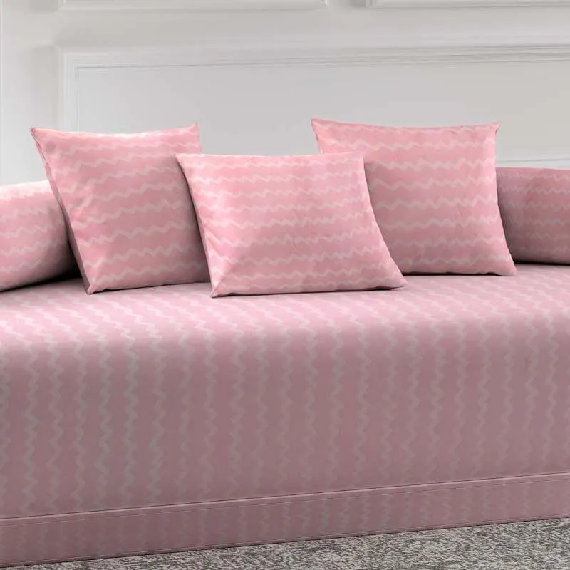 Tripping On Pinks Diwan Set media 4