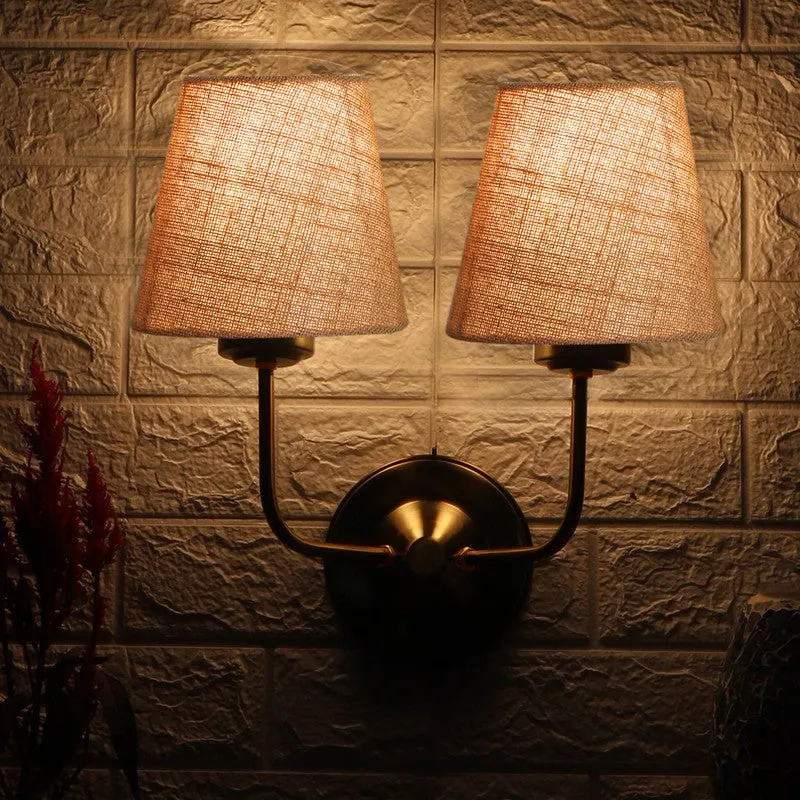 Lumoire Duo Cone Metal Wall Lamp - Gold,Beige media 4