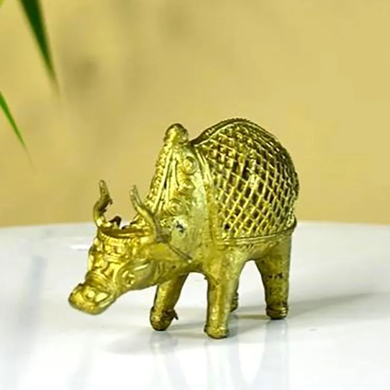 Ethnic Lega Bull Showpiece media 1