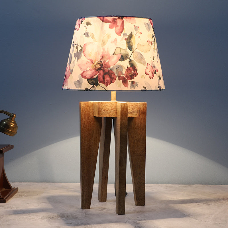 Lumikko Flux Printed Mango Wood Table Lamp - Multicolor