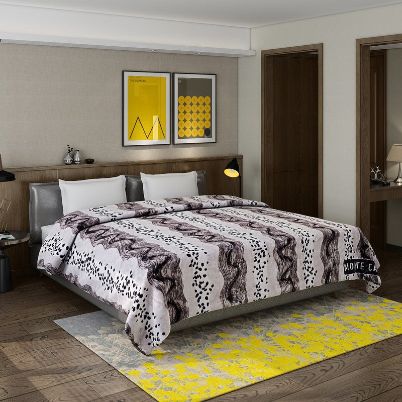 Monte Carlo Monochrome Mirage Blanket - 757 GSM - Queen/Double