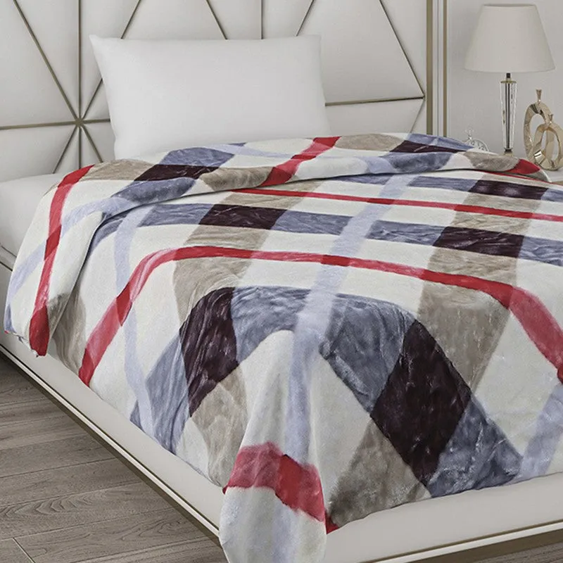 Monte Carlo Chic Harmony Blanket - 553 GSM media 4