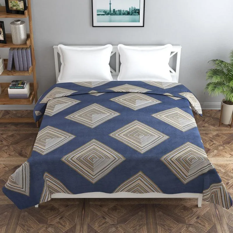 Spaced Tiles Cotton Duvet Cover - 210 TC media 3