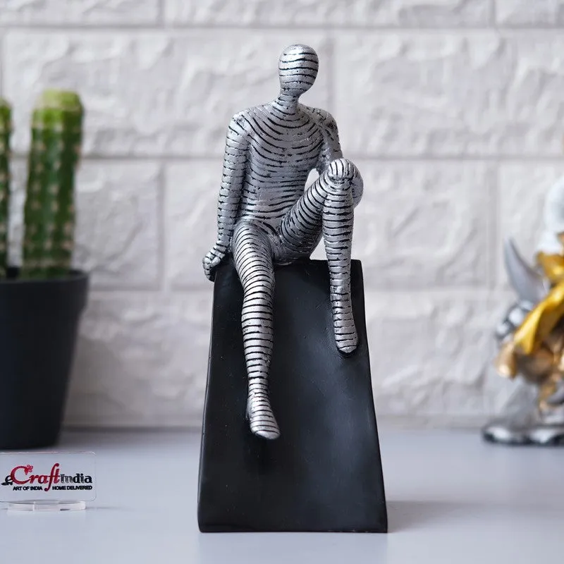 Seated Serenity Showpieces media 6