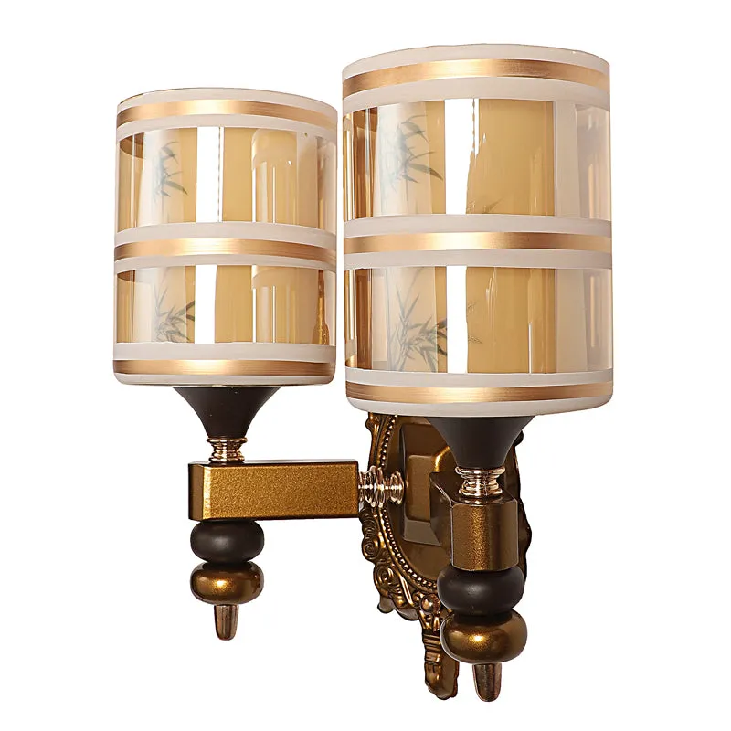 Envra Duo Iron Wall Lamp media 8