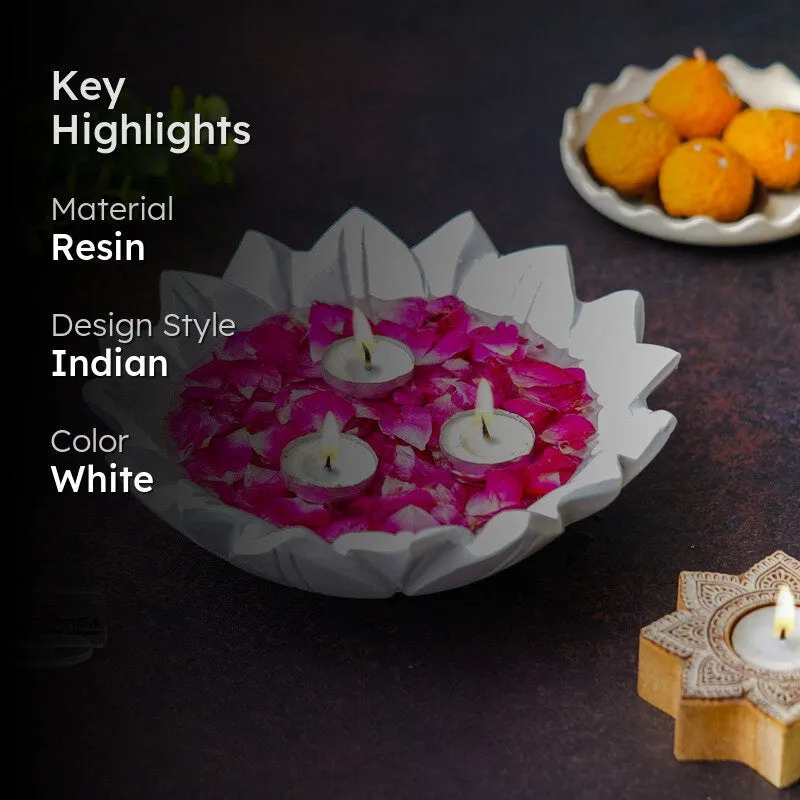 Classic Lotus Resin Urli - White media 2