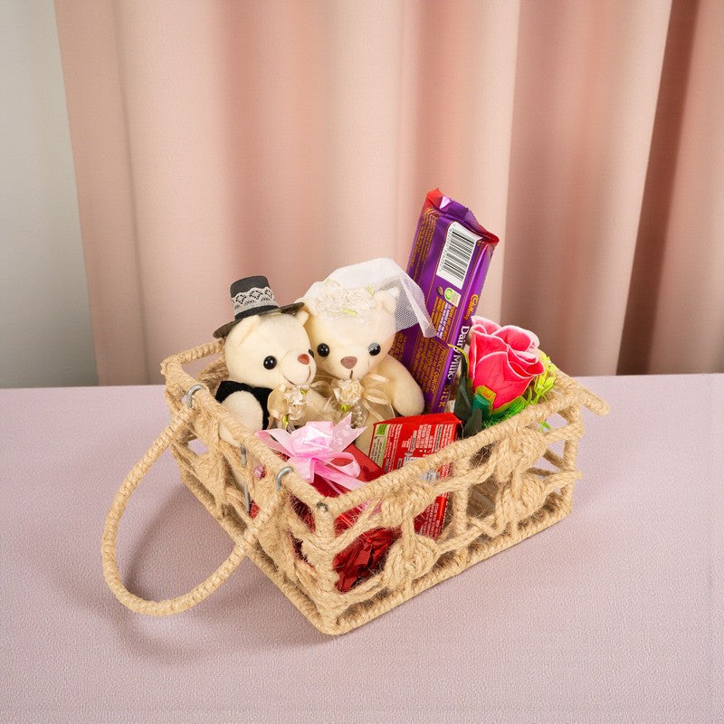 VervanaFruit (Metal,Jute) Basket