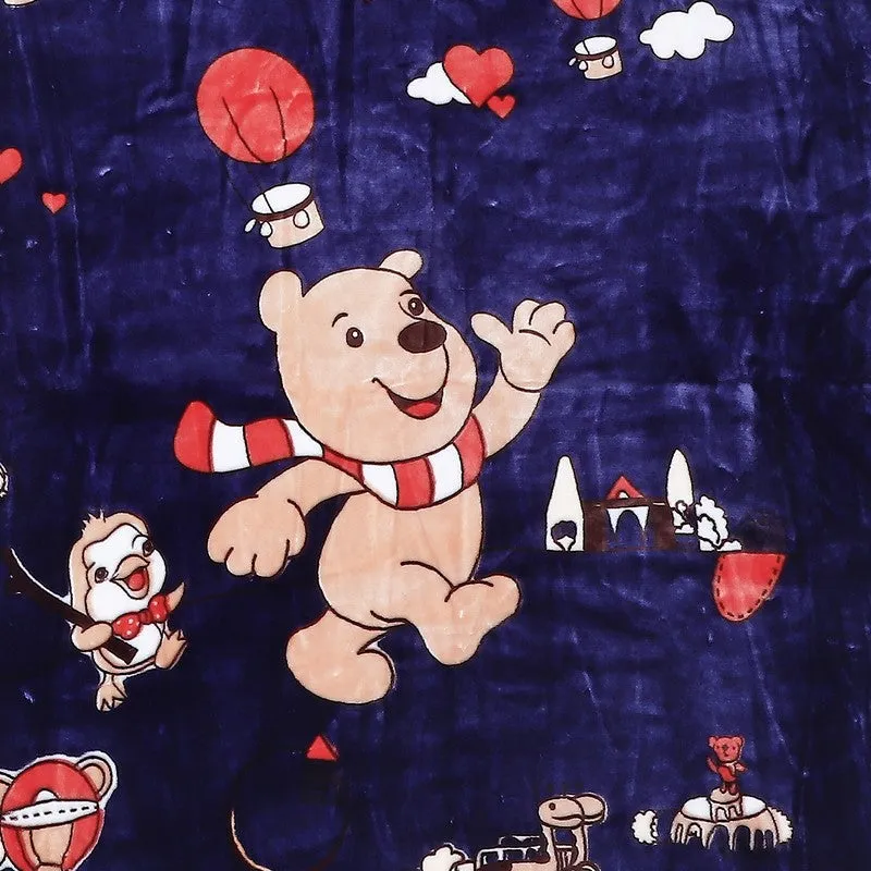 Monte Carlo Sporty Snuggles Blanket - 550 GSM media 5