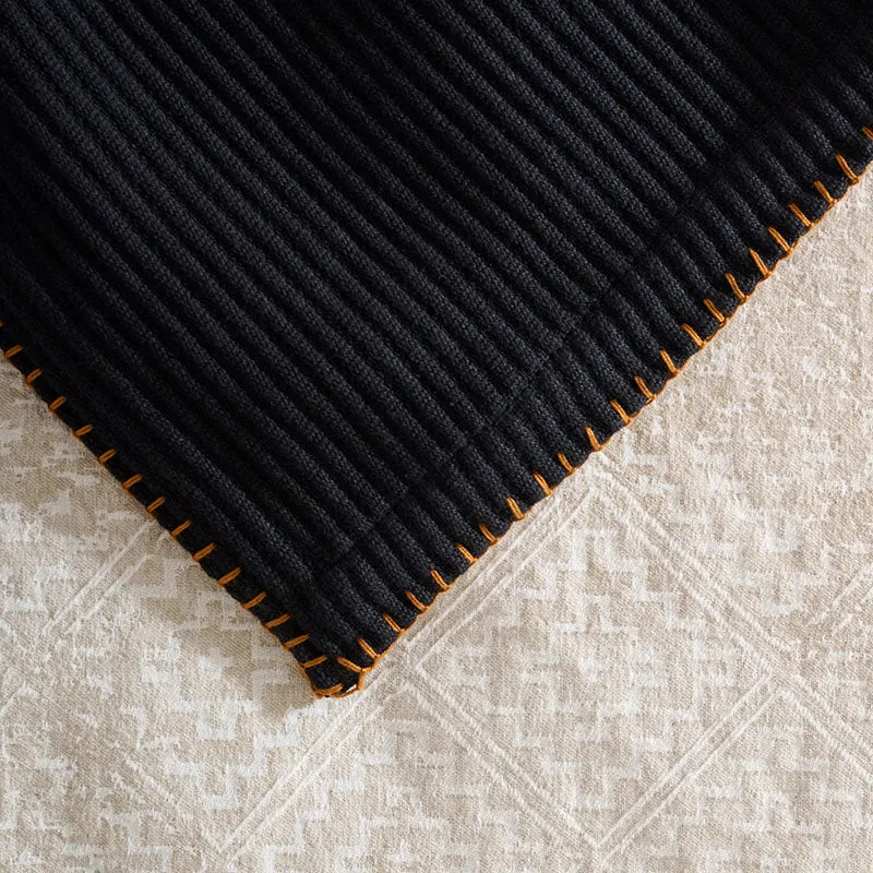 Wovelle Throw - Grey & Tan media 4