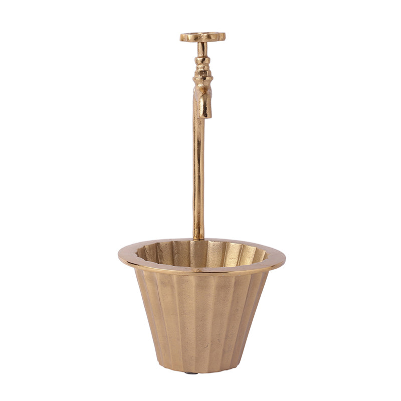Adole Planter - Gold media 4