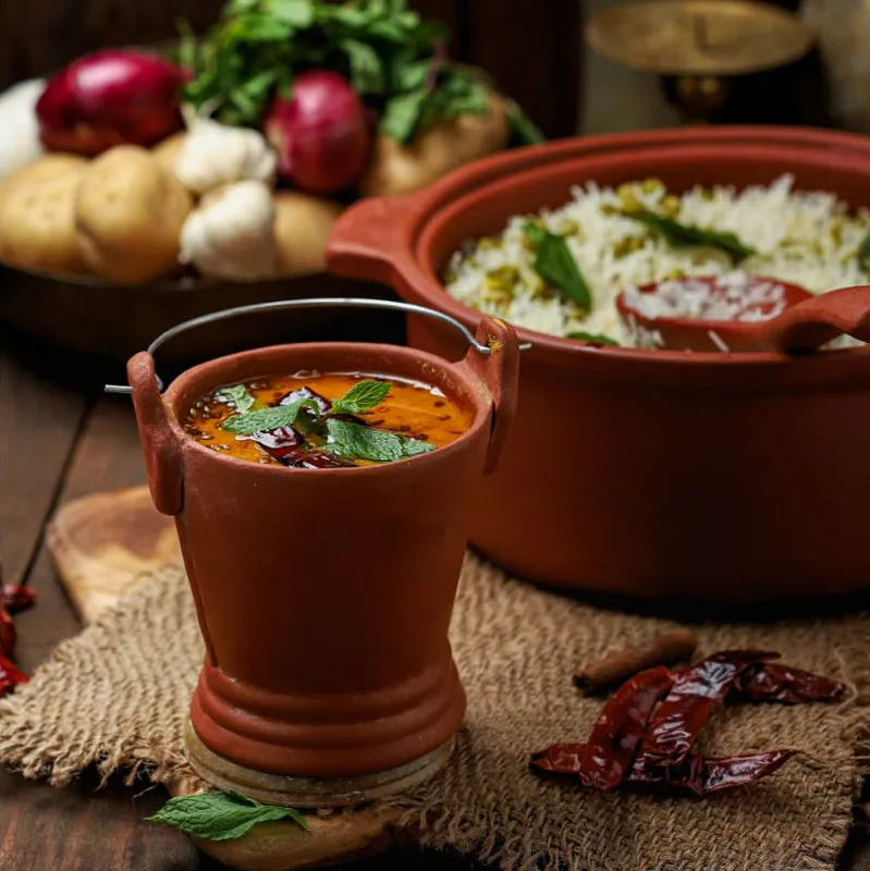 Mittika Terracotta Serving Balti media 3