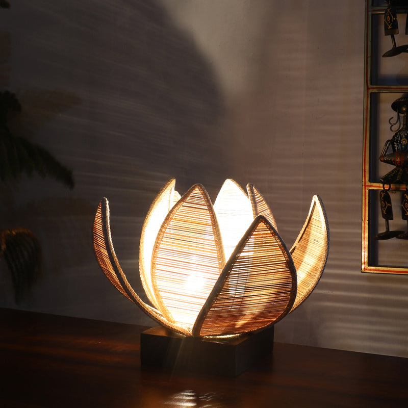 Raffina Bamboo Rose Edge Table Lamp - Beige