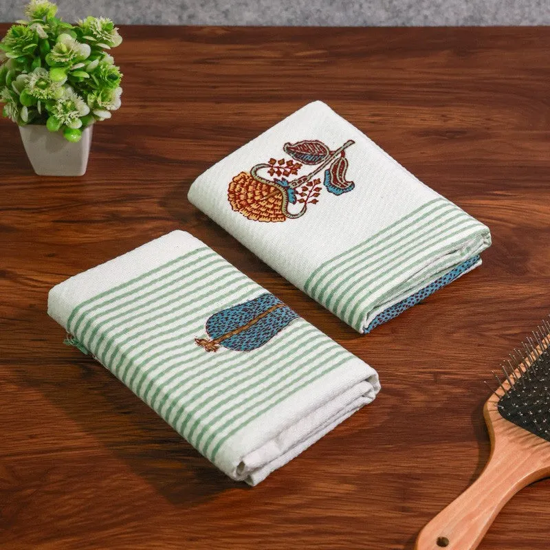 Jungle Fern Cotton Hand Towel (Light Green) - Set Of Two media 1