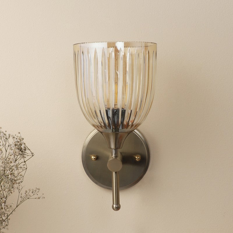 Mirelia Elegant Glass Wall Lamp media 5