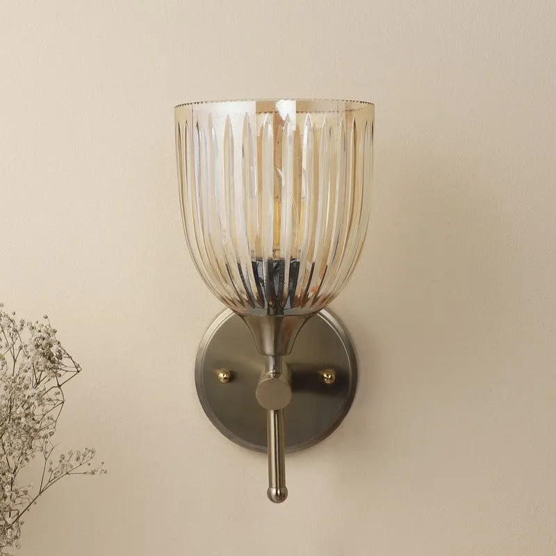 Mirelia Elegant Glass Wall Lamp media 5