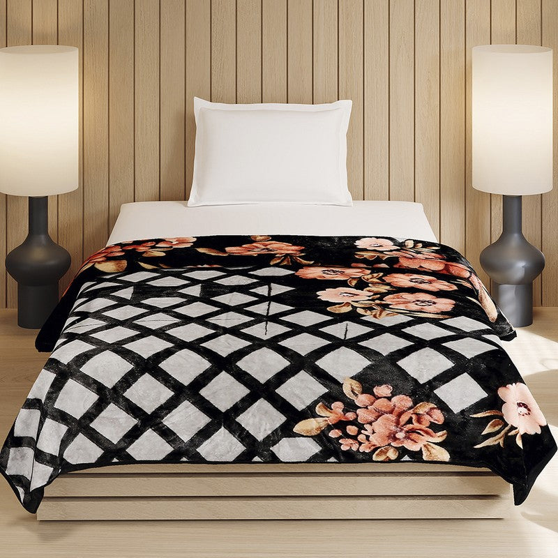 Monte Carlo Midnight Blossom Blanket (Black,White) - 540 GSM