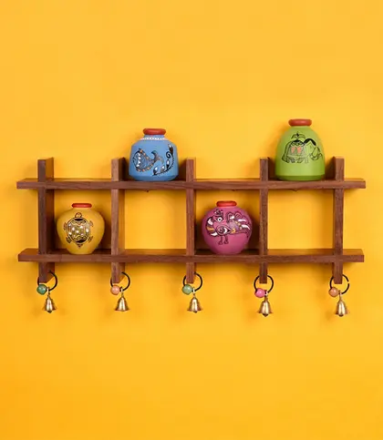 Terracotta · Wood