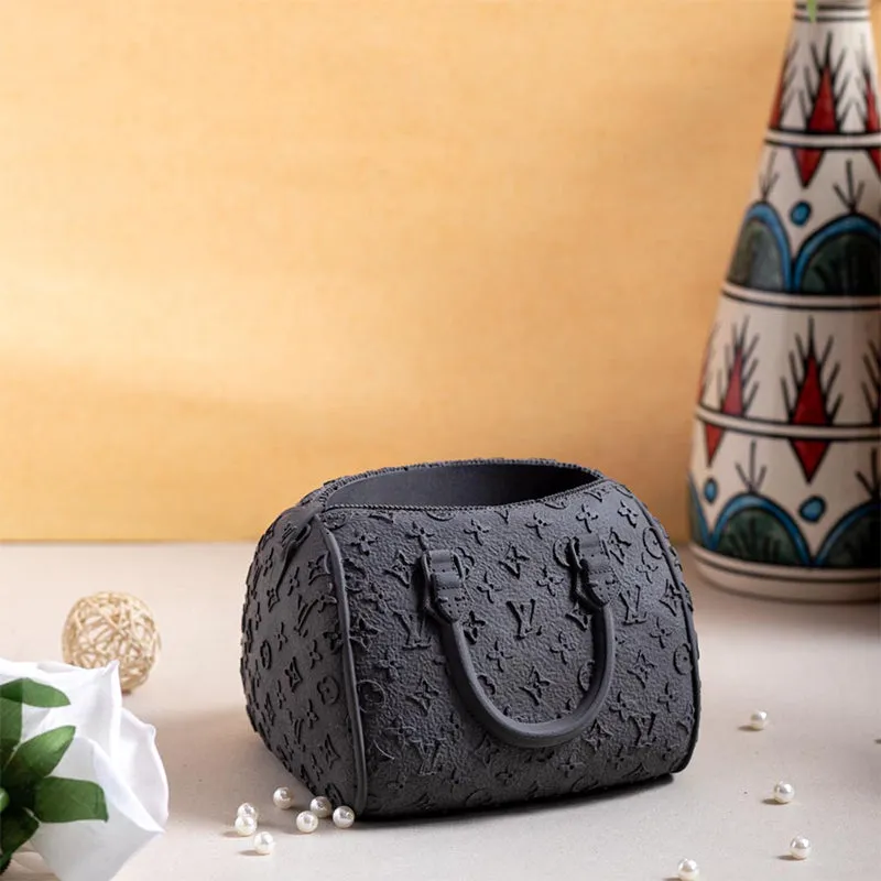 Lorga Bag Showpiece media 1
