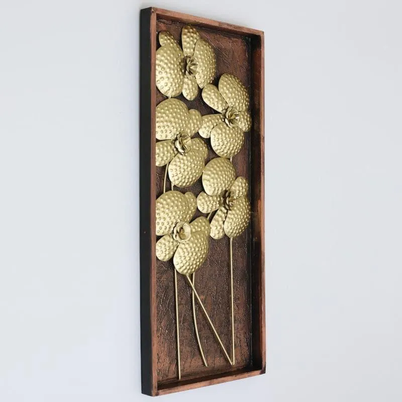 Croda Floral Metal Wall Accent media 3
