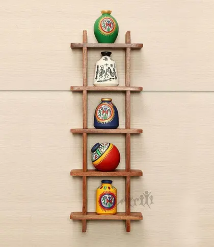 Wood · Terracotta