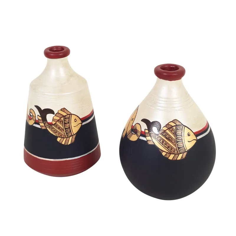 Machli Madhubhani Vase - Set Of Two media 4