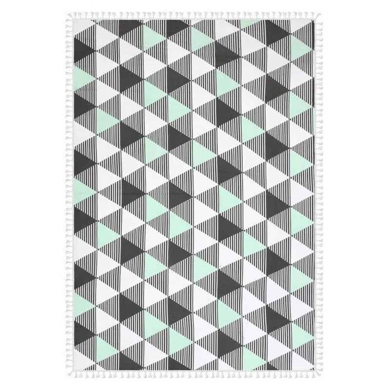 Merada Geometric Table Cover - Green media 6