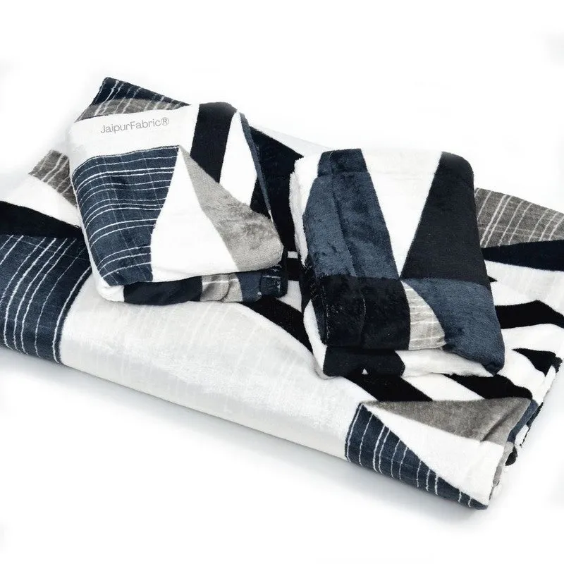 PrismPat Woolen Bedsheet - 150 GSM media 6