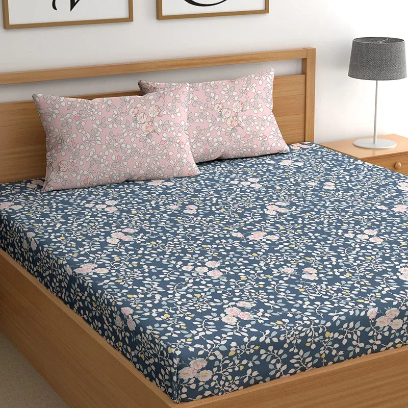Blooming Nebulae Floral Microfiber Microfiber Bedsheet - 150 GSM media 1