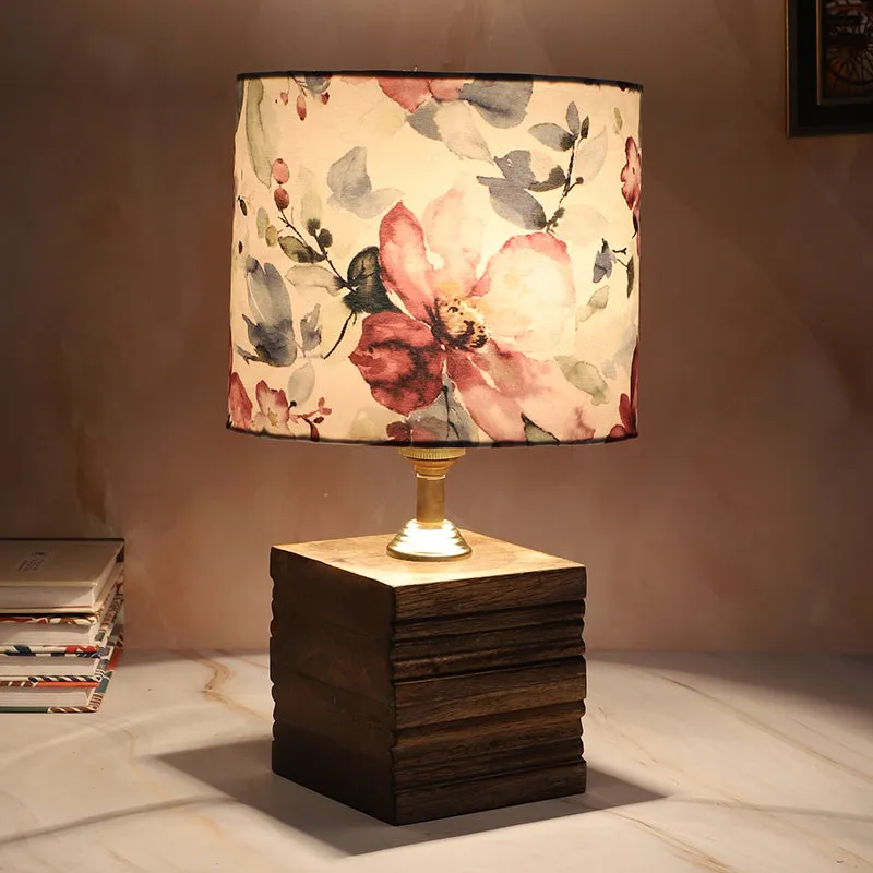 Lumikko Cube Printed Mango Wood Table Lamp - Multicolor media 4
