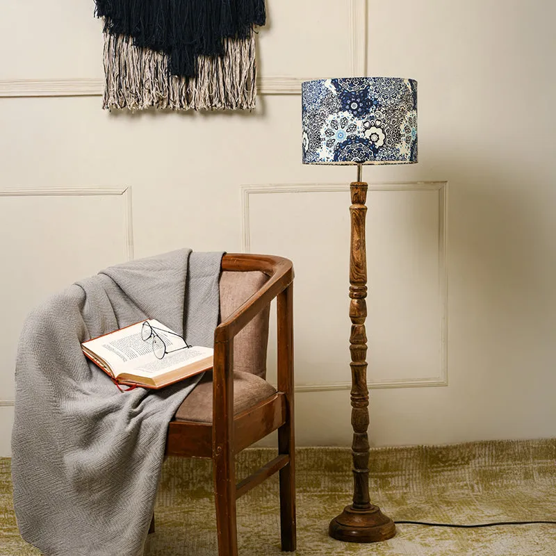 Etcho Batik Floor Lamp media 2