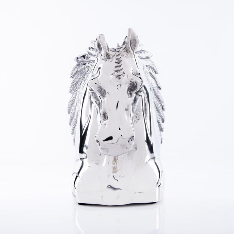 Majesty Horse Bottle Holder media 5