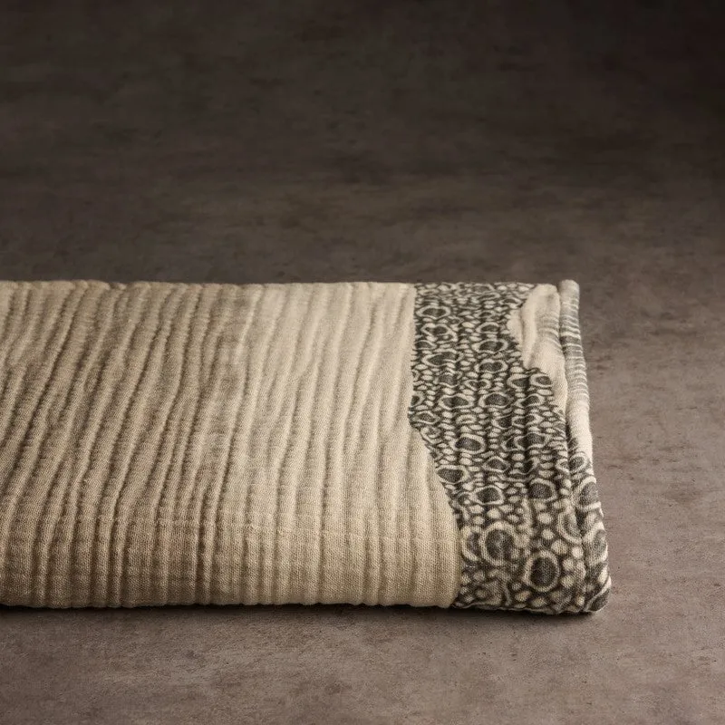 Natural Grace Cotton Bath Towels with Tote Bag - Set Of Two media 6