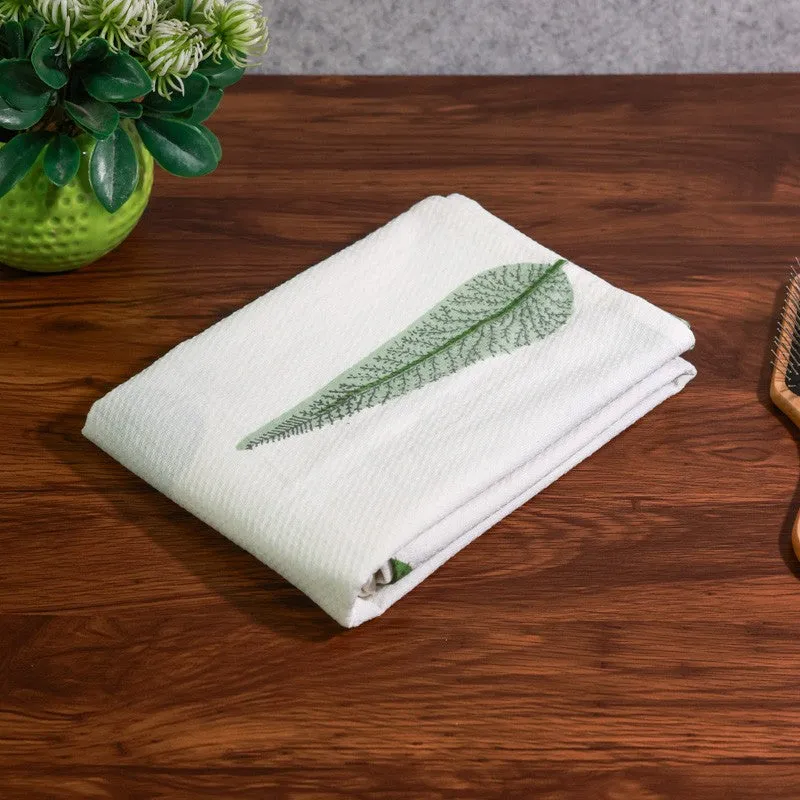 Palm Whisper Cotton BathTowel - Green media 1