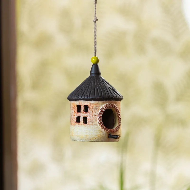 Patrangana Terracotta Bird Feeder media 1