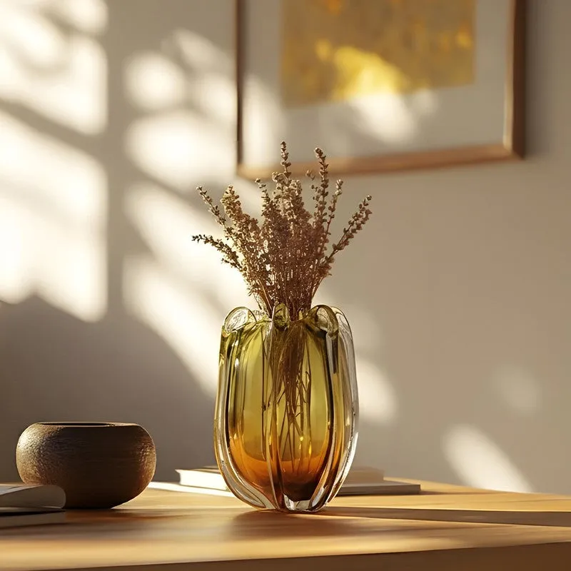 Petalyn Crystal Ombre Vase media 1